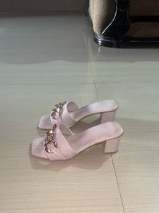 HEELS SIZE-4 In Uk And 37 In Euro