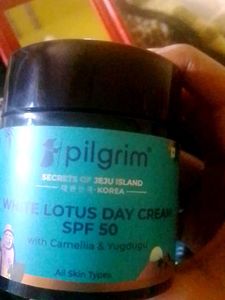 Pilgrim White  Lotus Day Cream