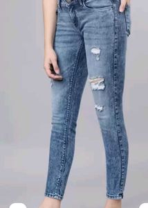 Tokyo Talkies Women Super Skinny Distressed Jeans