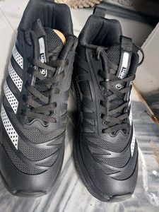 New Action Black Shoes Sports