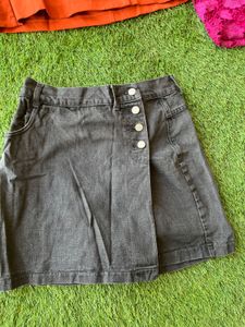 Set Of Skirts -each Skirt 250/-