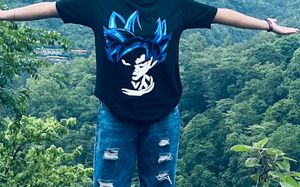 Just Wow Black T-shirt 👕