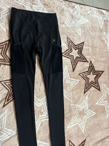 Black Athletic Leggings