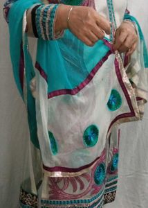 Elegant Embroider Kurta Set Churidar Pjama Kurt