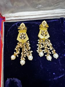 Pearl Drop Earrings