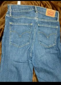 Levi&#39;s High Rise Denim Jeans