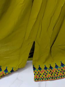 Green Embroidered Long Kurta