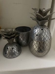 Pineapple Showpiece Set Of 2