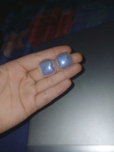 Pair of earrings