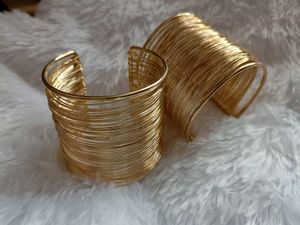 Multi Layered Wire Golden Kada