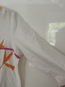 W White Kurta