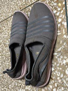 Comfortable Grey Sneakers