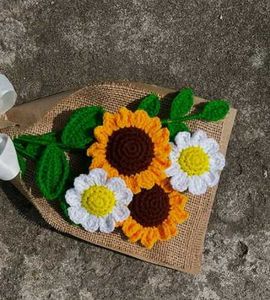 Crochet Sunflower &amp; Daisy Bouquet