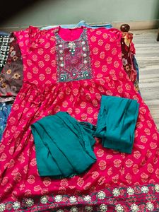 Pink Printed Kurta Set