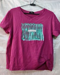 Magenta Graphic Print Tee💜