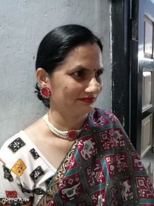 Any 1 Choker With Studs