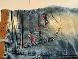 Boy Jeans