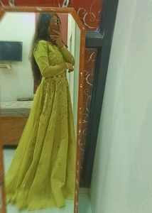 Ethnic Gown(3 Piece)💚