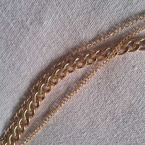 TRENDS 3 Layered Chain Necklace