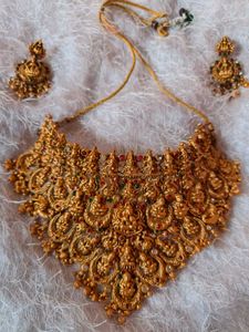 Gold Plated Necklace and Earrings Jewellery Set