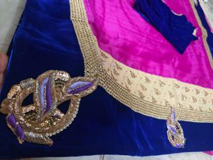 Velvet full  border an  blouse