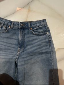 American Eagle Mom Jeans