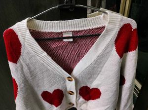 SALE ⁉️URBANIC HEART PRINT PINTERESTY CARDIGAN🌷🎀