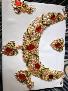 Kundun Jewelry Set