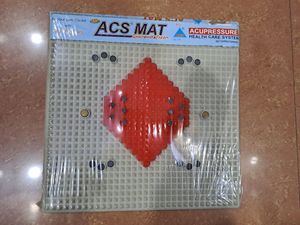 Acupressure Mat With Pyramid Energy