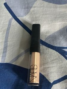 NARS Radiant Creamy Concealer