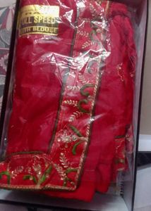 Floral Thumbs Up Saree with Blouse