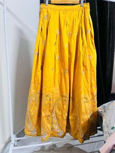 Very Pretty Ethnic Skirt🕊️❤️