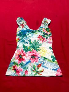 Women Floral Sleeveless Top – Size 36