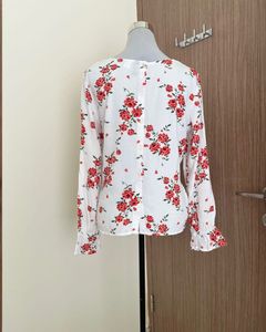 H&amp;M Long Sleeve Top