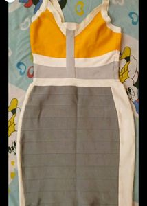 BODYCON SHORT DRESS