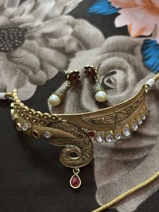 Necklace Set