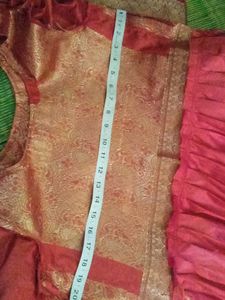 Banarasi Traditional Gown With Belt And Shall