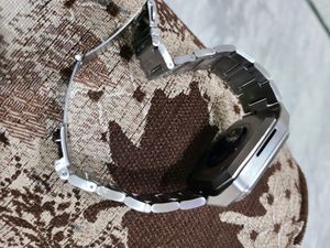 Noise Elite Silver Smartwatch