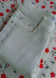 Lotus White Embellished Jeans