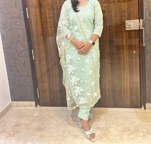 Pista  Green Floral Embroidered Kurti Set