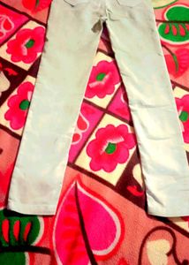 Jeans For Girls 👧🏻&gt;&gt;&gt;&gt;&gt;&gt;&gt;