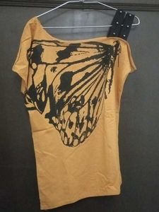 🎀Raakhi Sale🎀 Butterfly Graphic Top (New)