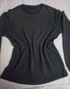SALE! ZUDIO Knit Tshirt Crew Neck