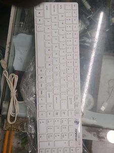 White Computer Keyboard Fresh piece No Box