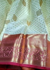 Elegant Unstitched Saree Fabric