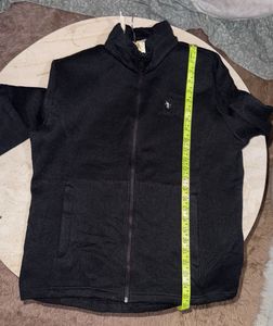 Men&#39;s Black Zip-Up Jacket