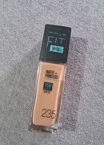 Maybelline Fit Me Foundation - 235 Pure Beige