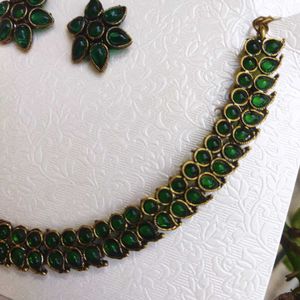 Green Jewellery Set