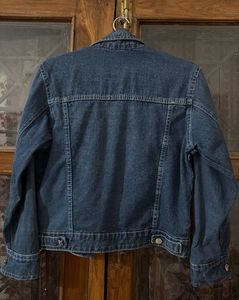 Cropped Blue Denim Jacket
