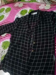 Grid Pattern Button-Down Top